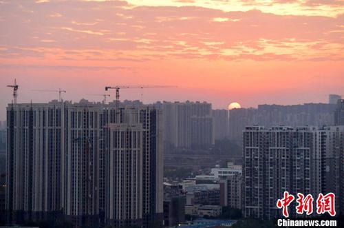 多部委晒2018民生清单：五大政策影响我们钱袋子  