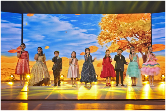 未来歌星来了!世界各地近300位小歌手上演精彩音乐秀