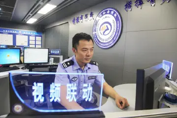 每日警星 | 蓝天有一双蓝天下的“鹰眼”