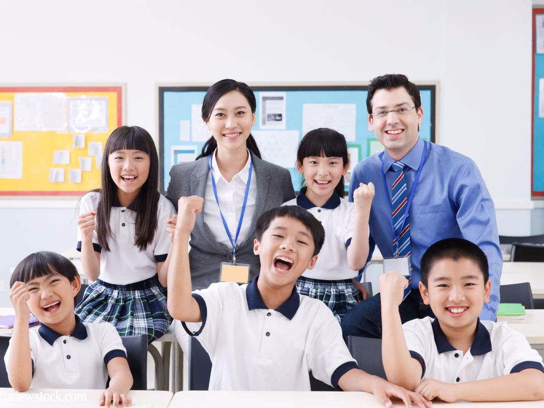 中小学幼儿园教师培训指导标准出台 5年一周期全员培训