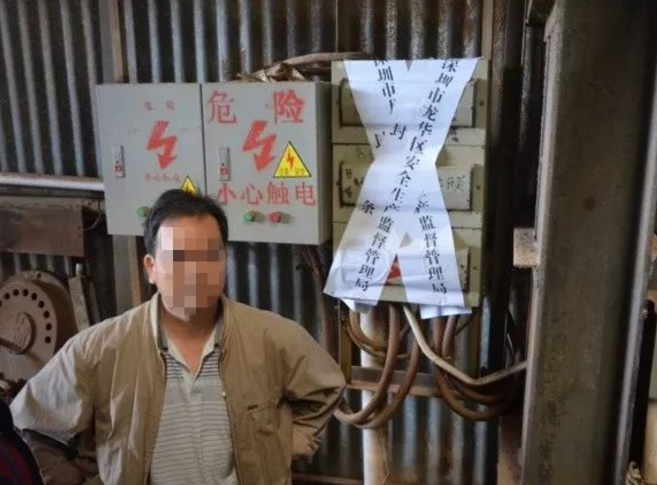 龙华区安监局对木粉尘企业开展随机执法检查行动