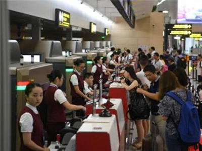 民航局拟规定：不得以默认选择方式为旅客购买付费服务