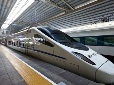 广州坐高铁7小时到重庆 渝贵高铁25日开通车票已开售 