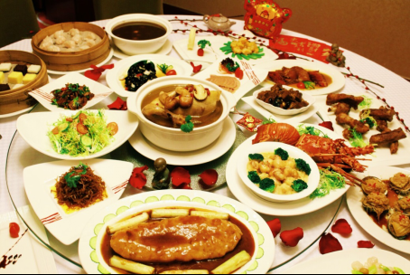 酒店年夜饭须限时吃完？市民：感觉像在完成任务