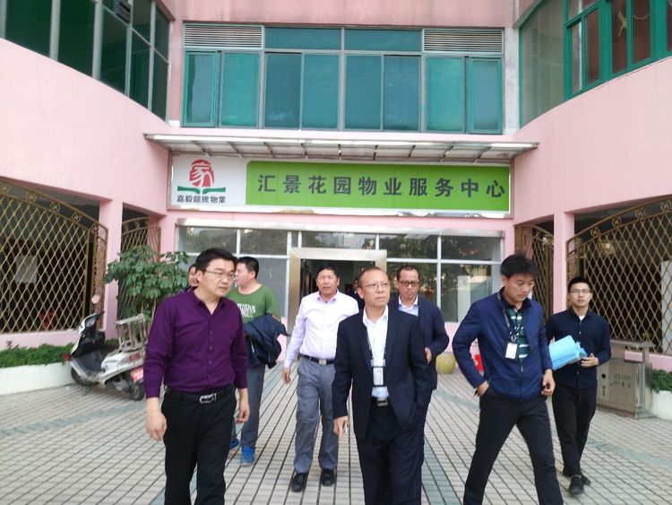 南山区粤海街道安监科督查老旧小区消防综合整治情况