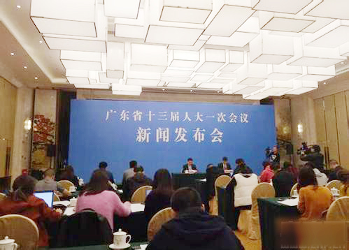 在深的省十三届人大代表抵穗 一线代表多 代表性更广