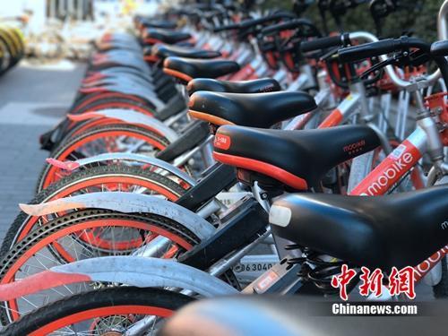 滴滴美团摩拜交叉抢地盘 可送外卖的网约车要来？