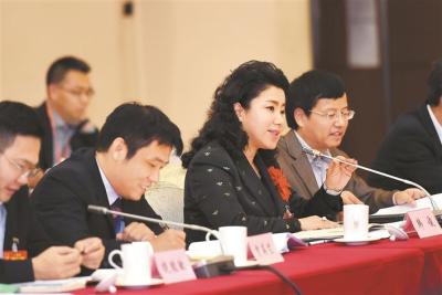 深圳团代表热议:加快建设国家科技产业创新中心