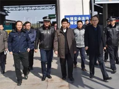 安全不放假！坪山区委书记吕玉印带队检查春运安全生产
