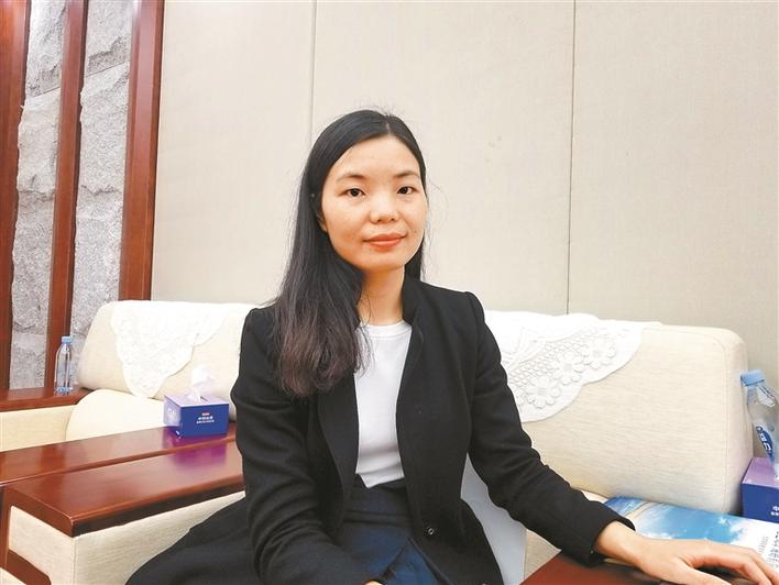 坪山区中山中学地理学科组长程忠娣：言传身教传递海洋环保理念 