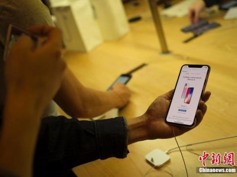 iPhoneX区分不出两人 双胞胎将苹果公司告上法庭  