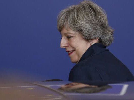 英国首相抵华首推教育合作 BBC：我教你英语 你教我数学