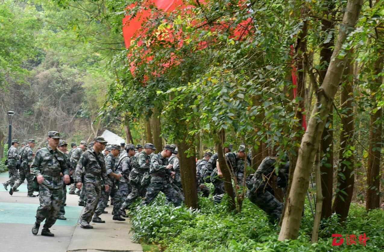 广东陆军预备役某团开展实战化训练