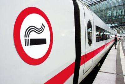 @所有人！5月1日起动车上吸烟的,180天内不得乘坐火车