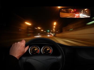 我们都弄错了?失控奔驰车原是这样停的……