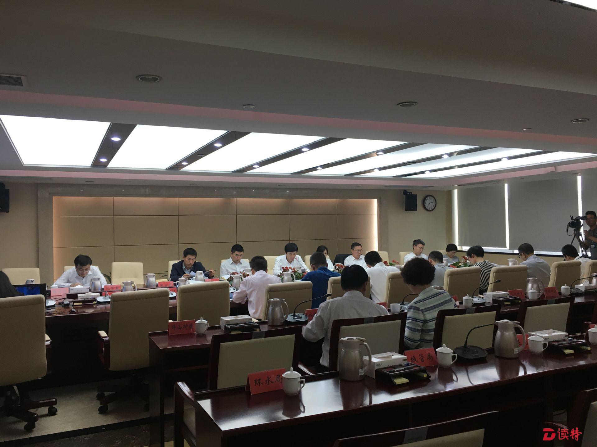 坪山区深入学习贯彻习近平总书记重要讲话精神和全国“两会”精神