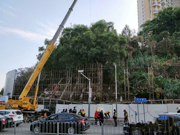 排查安全隐患：布吉街道开展户外广告牌专项整治行动