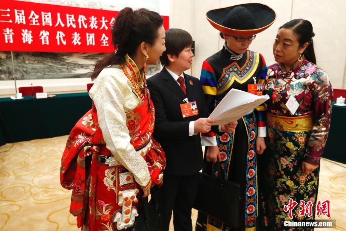 修改宪法是为了更好体现人民意志