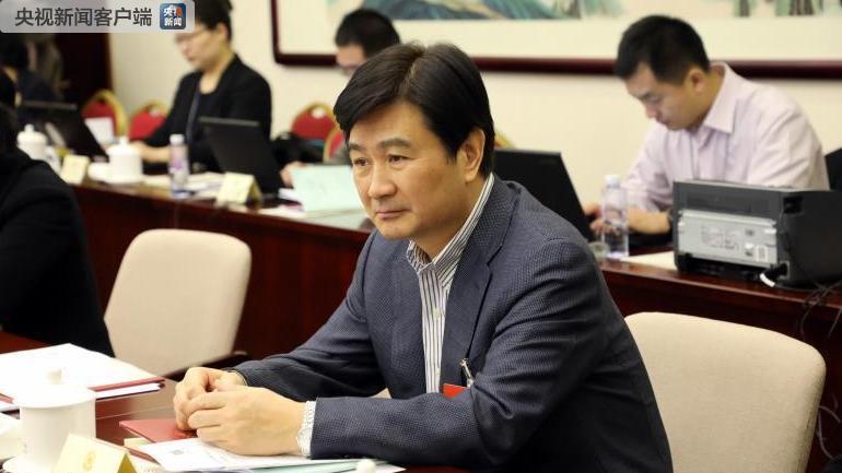 政协委员葛华勇：规范电子支付需要法律保障