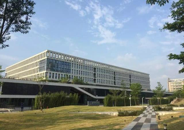 8000个年薪25万以上的高端岗位“虚位以待”