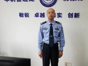郑健勇:“火眼金睛”撕下拼装不法车辆的面具
