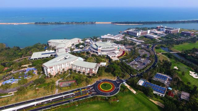 以习近平同志为核心的党中央关心海南发展纪实