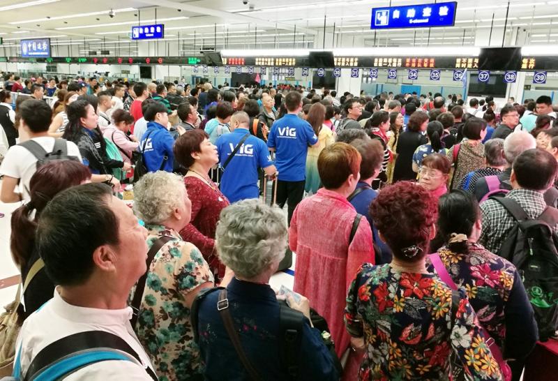 这个“五一”深圳口岸预计日均出入境客流80万人次
