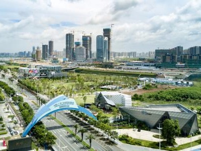 香港立法会代表团在深考察  