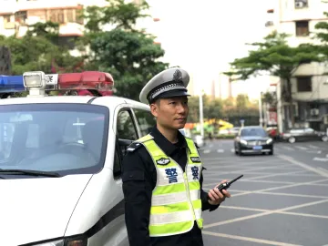 高佳秋：火眼金睛揪出被盗车辆