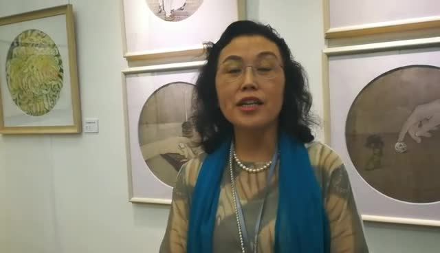 深圳本土青年女画家贺勤两次参加文博会，感触深