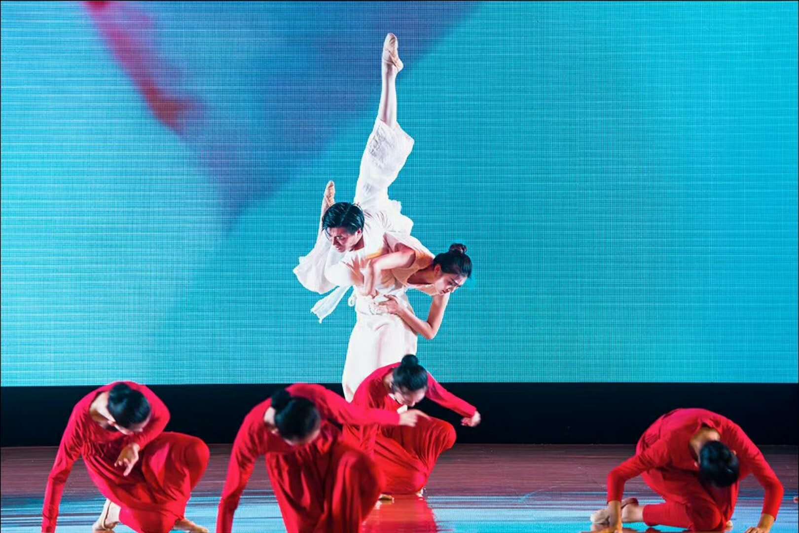孝心无价！深港大型舞剧《弟子规》在港演出获点赞