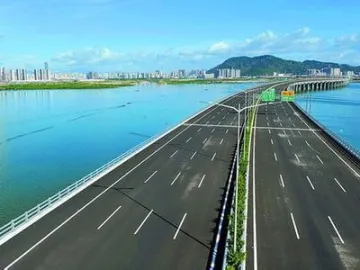 深圳原则通过高快速路网优化等事项 构建大交通格局