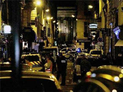 一名中国公民在巴黎持刀袭击事件中受伤