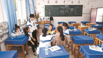 汶川地震十年：深圳援建校园成孩子们的安全港湾  