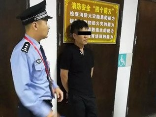 第3个！张学友演唱会上又有逃犯落网，警察等他听完才抓