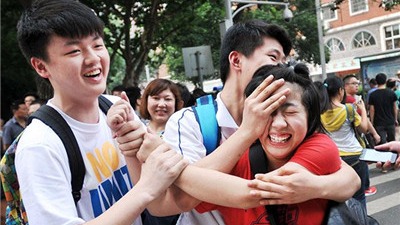 高考考生热议“暑假去哪儿”  专家建议做好“四项准备”