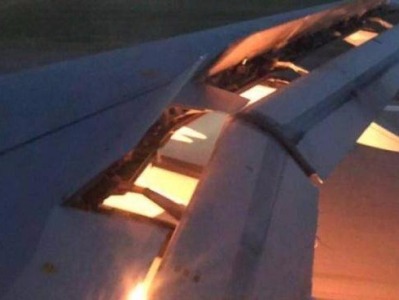 沙特国家队飞机发生技术故障：在半空中着火，无人员受伤