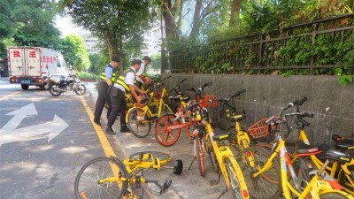 又有万余辆共享单车被暂扣！深圳将用5个月净化人行道