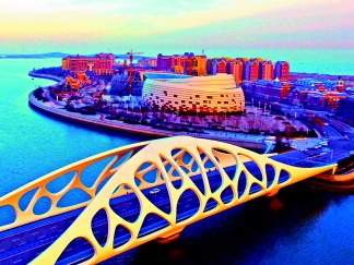 首届上合电影节成果丰硕 中国电影市场充满吸引力