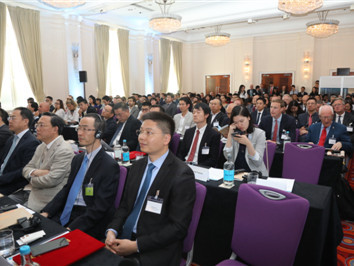 王伟中率深圳市代表团访问英国，提升深圳与英国合作水平