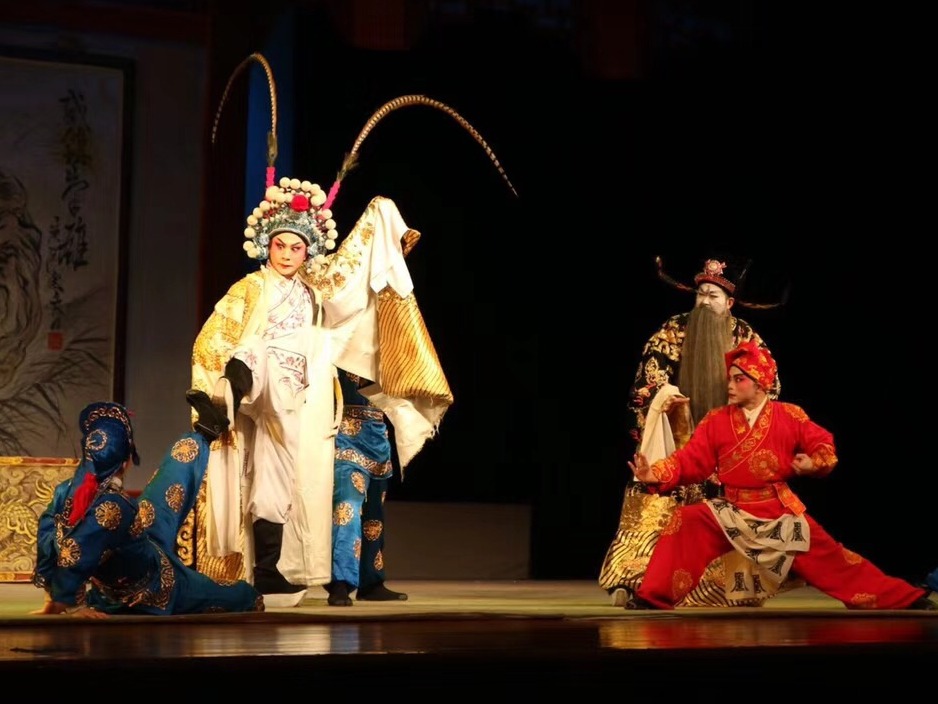 当青春“撞”到粤剧，香港学子在深感受粤剧魅力