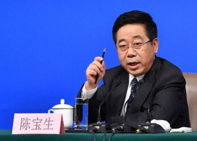 教育部部长：中国“玩命的中学 快乐的大学”现象应扭转