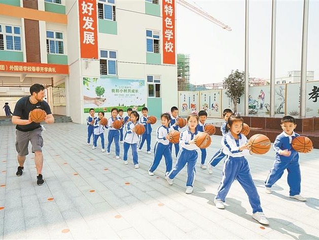 新安中学（集团）外国语学校：小班化个性教学让国际教育落到实处