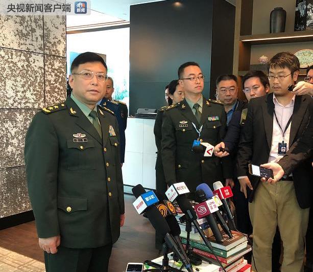 中国军方：南海驻军和部署武器是中国内政不容干涉