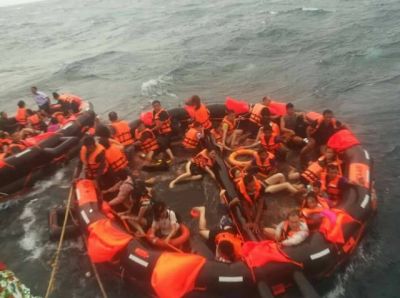 三艘共载100余人船只在普吉岛倾覆 船上有中国游客