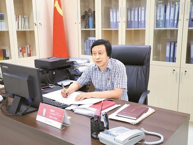不忘初心 牢记使命·榜样｜何新生：让群众乐享“有温度”的社区