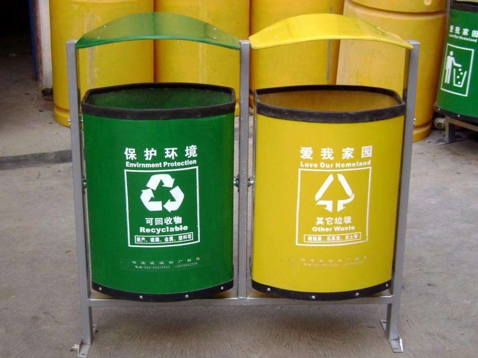 以后你再也看不到这种垃圾桶了！两分类垃圾桶将告别深圳