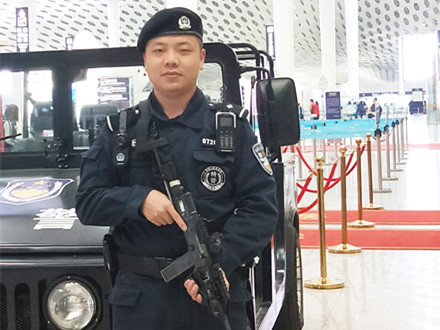 每日警星 | 栗森鹏：有担当的特警服务先锋