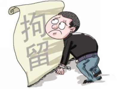 夜色中，“咸猪手”竟伸向女孩！猥亵者3小时后即被抓获