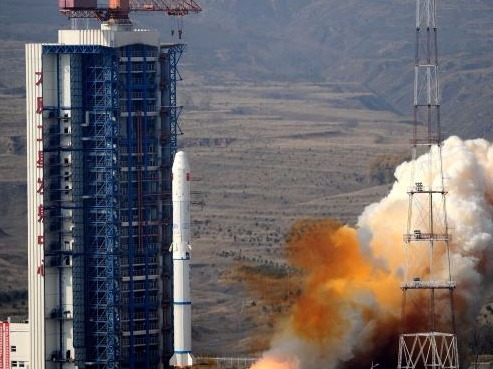 一箭双星！长征二号丙火箭成功发射巴基斯坦遥感卫星